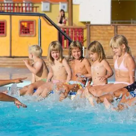 Casa de Férias Holiday Camping Park Umag.13 Umago