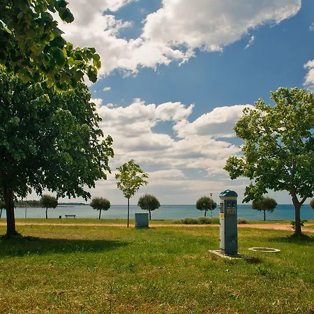 Casa de Férias Holiday Camping Park Umag.13