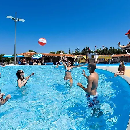 Casa de Férias Holiday Camping Park Umag.13